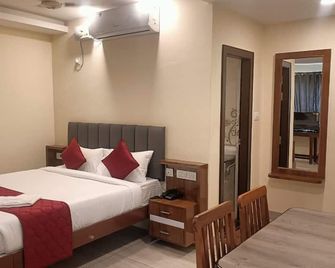 Dj Grand Hotel - Tpt - Tirupati