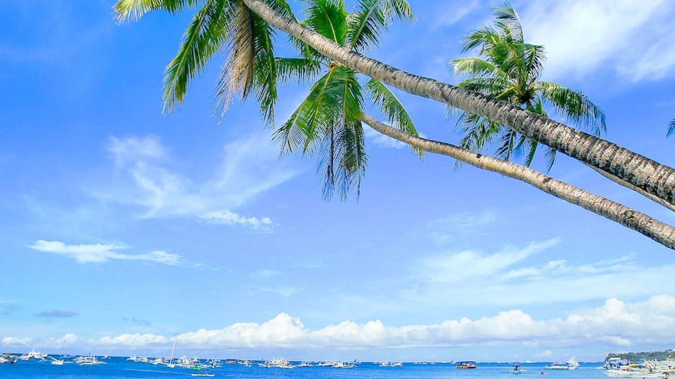 Grand Blue Beach Hotel