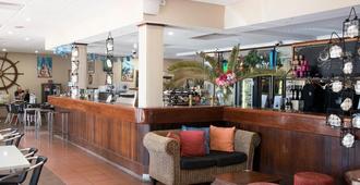 Roebuck Bay Hotel - Broome - Bina