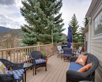 Empire Vacation Rental with Fire Pit and Gas Grill! - 엠파이어 - 발코니