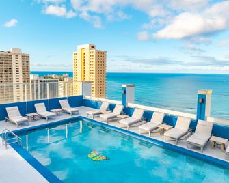 Pacific Monarch Hotel - Honolulu - Pool