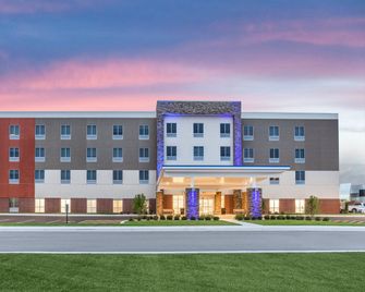 Holiday Inn Express & Suites Ottawa By IHG - Ottawa - Building