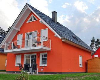 Ferienhaus MÜritzbrise / Eg-Appartement - Gotthun - Gebäude