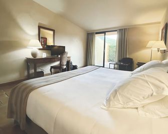 Mas Salvi Country Boutique Hotel - Pals