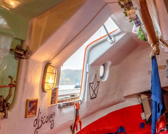 PolarStern - unique boatstay! - Monnickendam