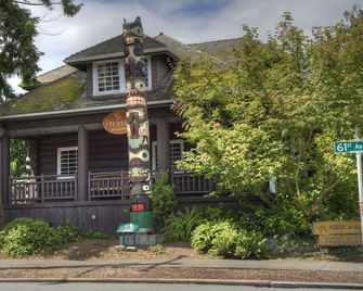 Popular Alki Beach Seattle Vacation House, Walk to Restaurants - Seattle - Gebäude