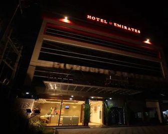 Hotel Emirates - Kanhangad - Будівля