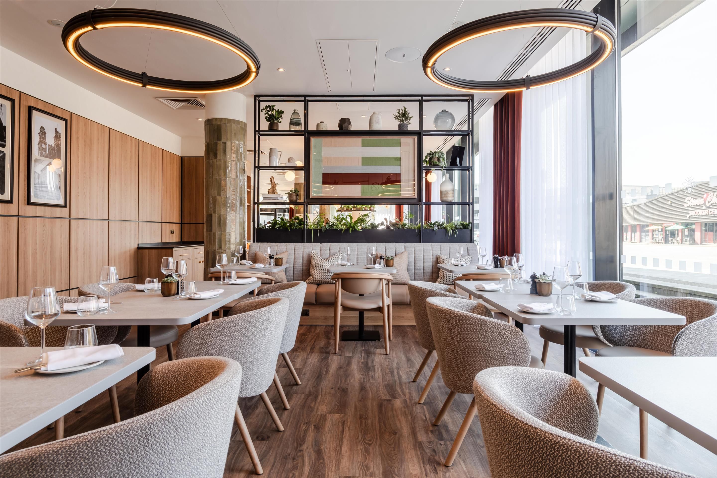 Park Inn by Radisson Manchester City Centre - מנצ'סטר - מסעדה