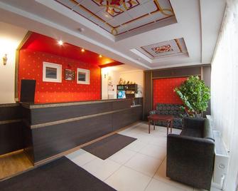 Hotel Red - Ulán-Udé - Recepción