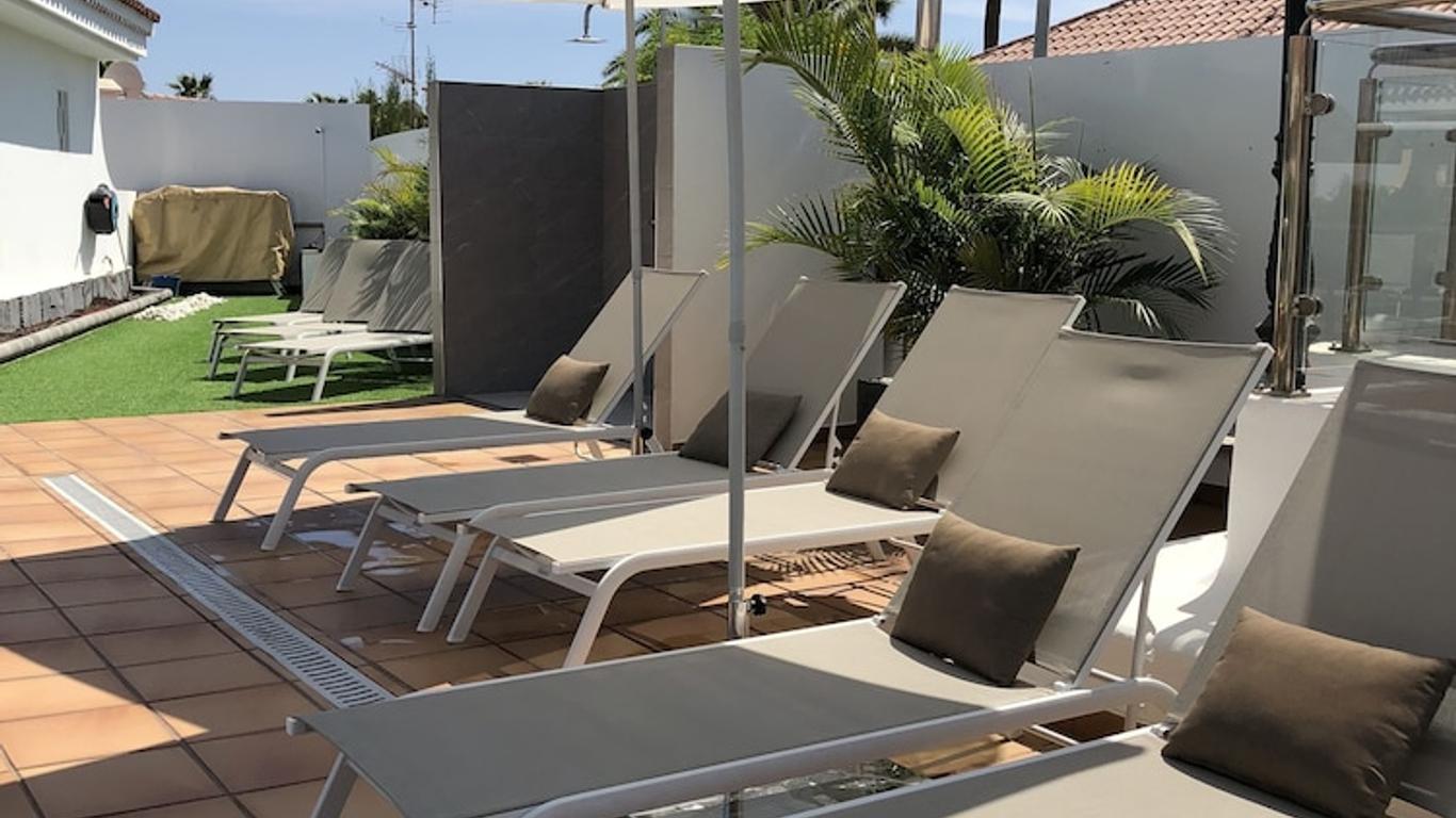 Los Leones Bungalows
