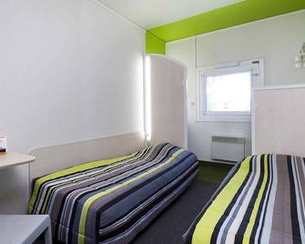 Fyl hôtel Saint Pol - Saint-Pol-sur-Mer - Bedroom