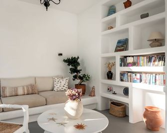 Nissia Kamares Hotel Apartments - Kardamena