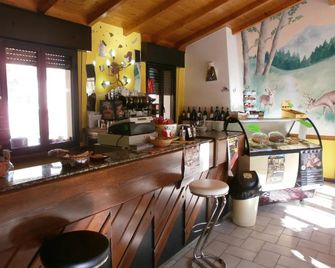 Hotel Capriolo - Lizzano in Belvedere - Bar