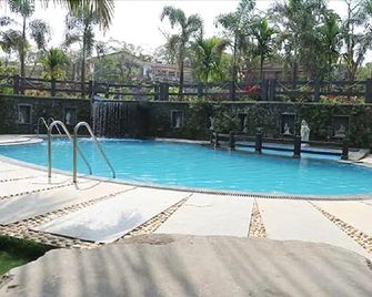 Mystica Resort - Lonavala - Pool