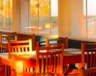 Pousada Serra dos Sicalis - Serra Negra - Restaurant