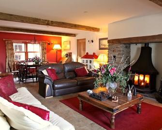 Knockaloe Beg Farm - Peel - Living room