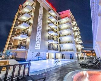 Hotel Avrora - Vityazevo - Edifici