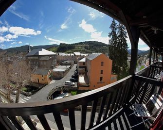 Hotel De l'Europe - Meyrueis - Balcony