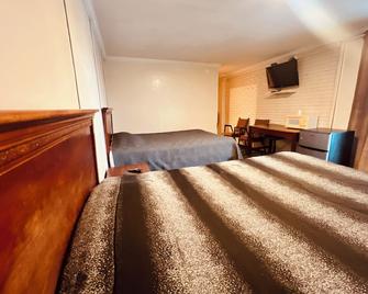 Hotel O East Hemphill Burton MI - Burton - Ložnice