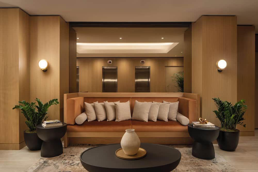 Aura Hotel Times Square