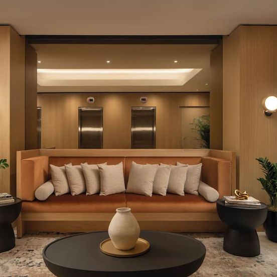 Aura Hotel Times Square image 1