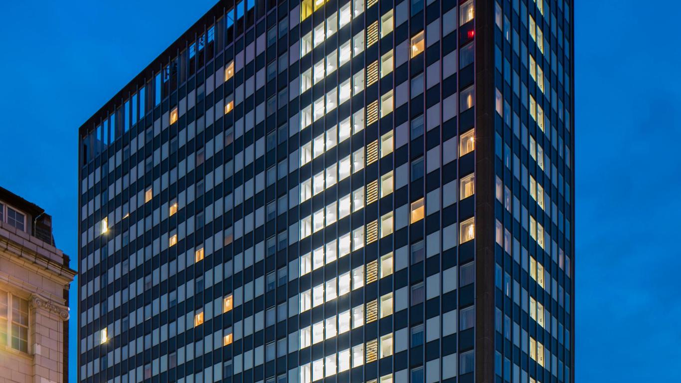 Hampton by Hilton Birmingham Broad Street