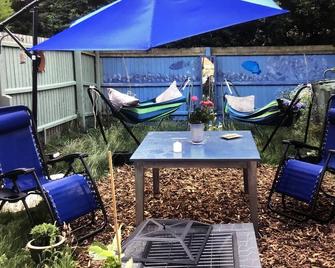 Lazy Nest - Sleeps 4 Parking Garden & Hammocks - Oakham - Patio