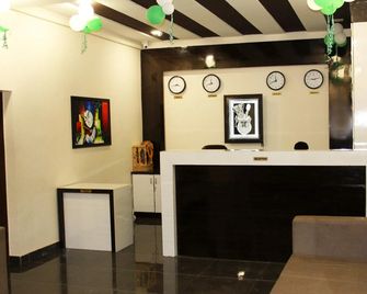 Eco Inn Hotel - Jamnagar - Front desk