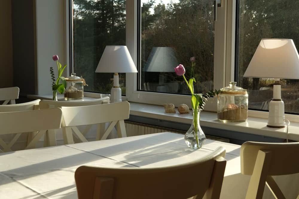 Hotel Strandlyst Badehotel - Hirtshals