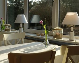 Hotel Strandlyst Badehotel - Hirtshals