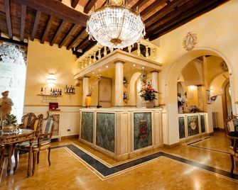Hotel Palazzo Alexander - Lucca - Recepción