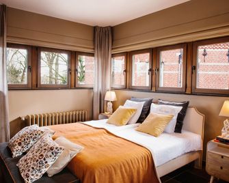 Charmehotel Manoir Ogygia - Poperinge - Bedroom