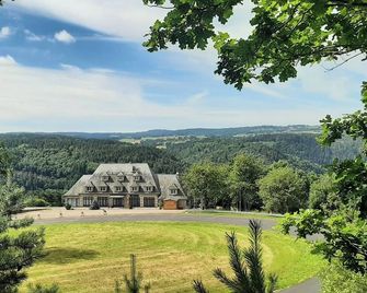 Le Panoramic Garabit - Anglards-de-Saint-Flour - Außenansicht