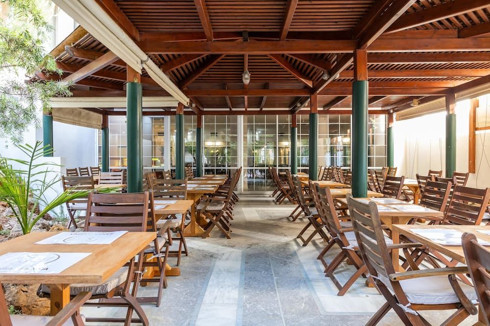 سانتا مارينا يونيك هوتل