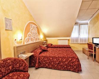 Stella Alpina Hotel e Ristorante - Malesco - Bedroom