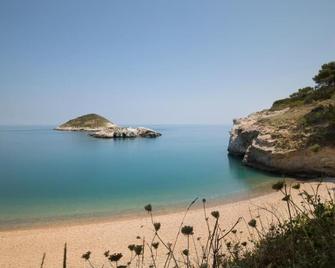 Al Castello Relais - Vieste - Beach