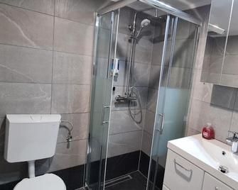 Aparthotel Laaerberg - Wien - Kylpyhuone
