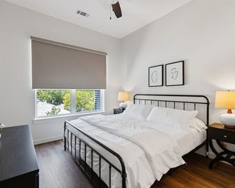 The Corbin 1304 - The Brown - Fort Worth - Bedroom