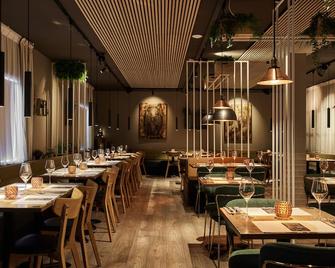 Konvin Hotel by Reykjavik Keflavik Airport - קפלאביק - מסעדה