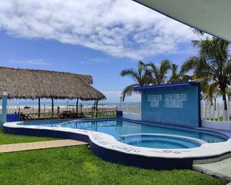 Hotel Perlas del Golfo - Playa de Chachalacas - Басейн
