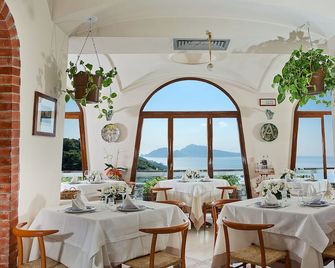 Hotel & Spa Bellavista Francischiello - Massa Lubrense - Restaurant
