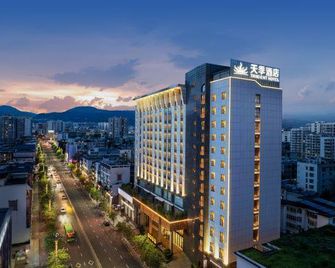 Tangent Hotel - Liangshan - Building