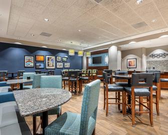 Drury Plaza Hotel Columbia East - Columbia - Dining room