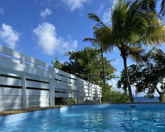 Le M Hotel Marie Galante - Capesterre-de-Marie-Galante - Pool