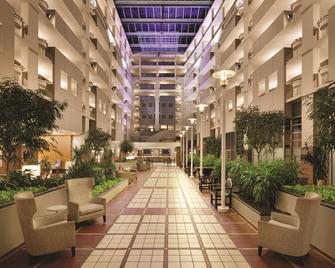 Embassy Suites by Hilton Atlanta at Centennial Olympic Park - אטלנטה - לובי