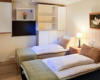 The Woodpecker Cottage Tree - Arendal - Bedroom