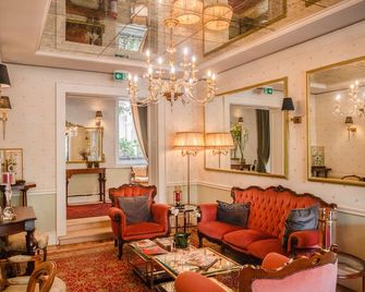 Ebel Boutique Hotel - Tirana - Lounge