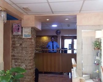 Pension Segura - Murcia - Vastaanotto