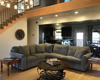 Barefoot Hills - Dahlonega - Stue