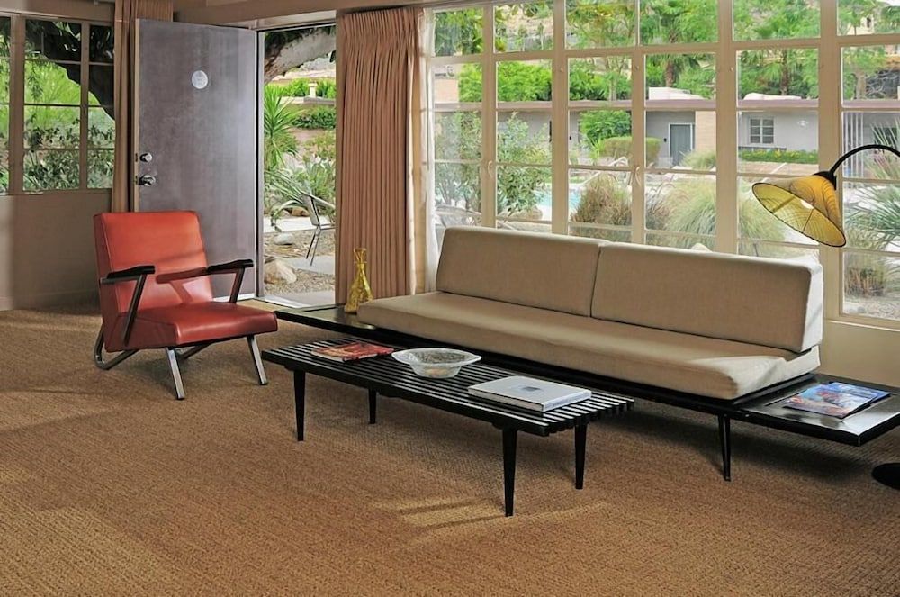 The Hideaway - 21 and Over - A Town & Desert Boutique Hotel - Palm Springs - Pokój dzienny